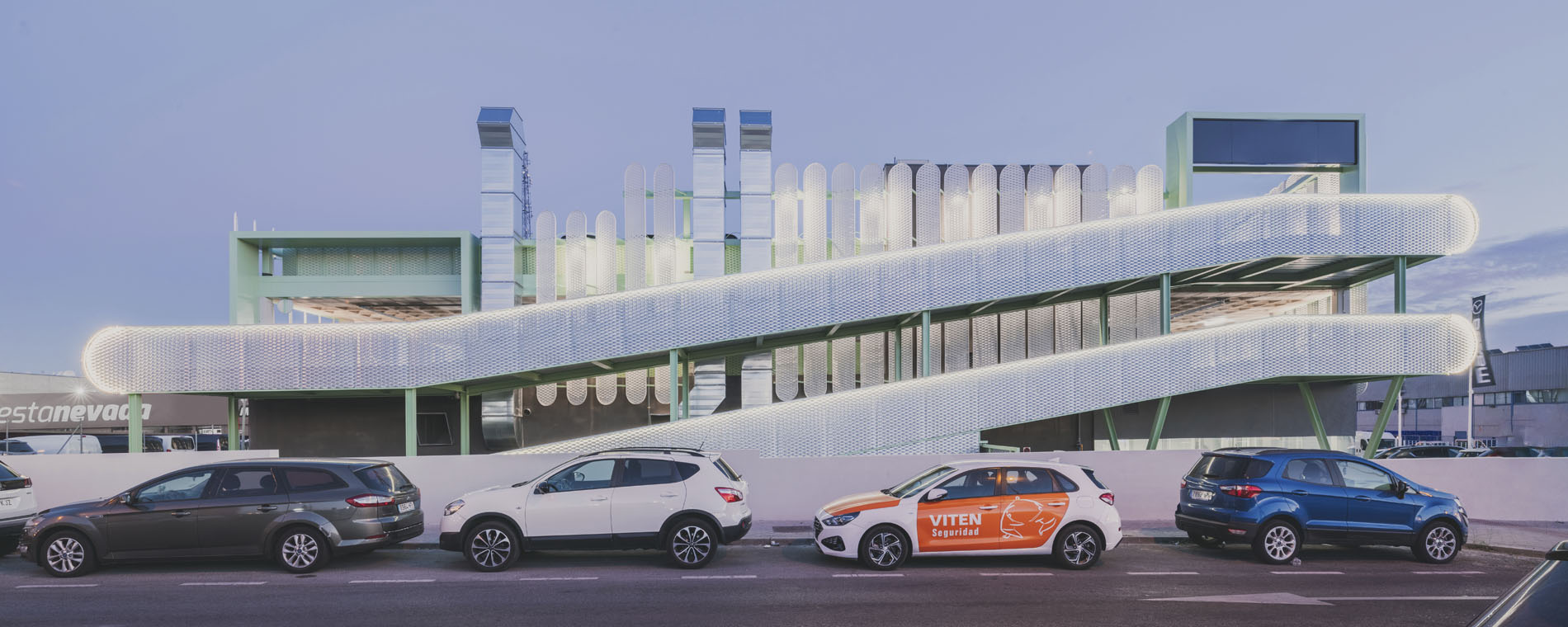OOIIO Arquitectura Leganes Auto Center M OOIIO Arquitectura Casa Tornado h 80